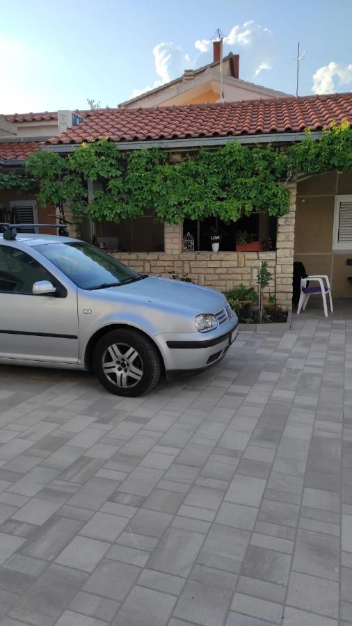 Apartments M&R Spadina Vodice Luaran gambar
