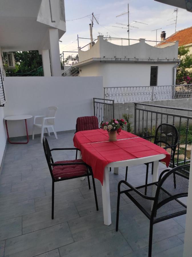 Apartments M&R Spadina Vodice Luaran gambar