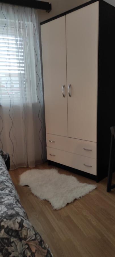 Apartments M&R Spadina Vodice Luaran gambar